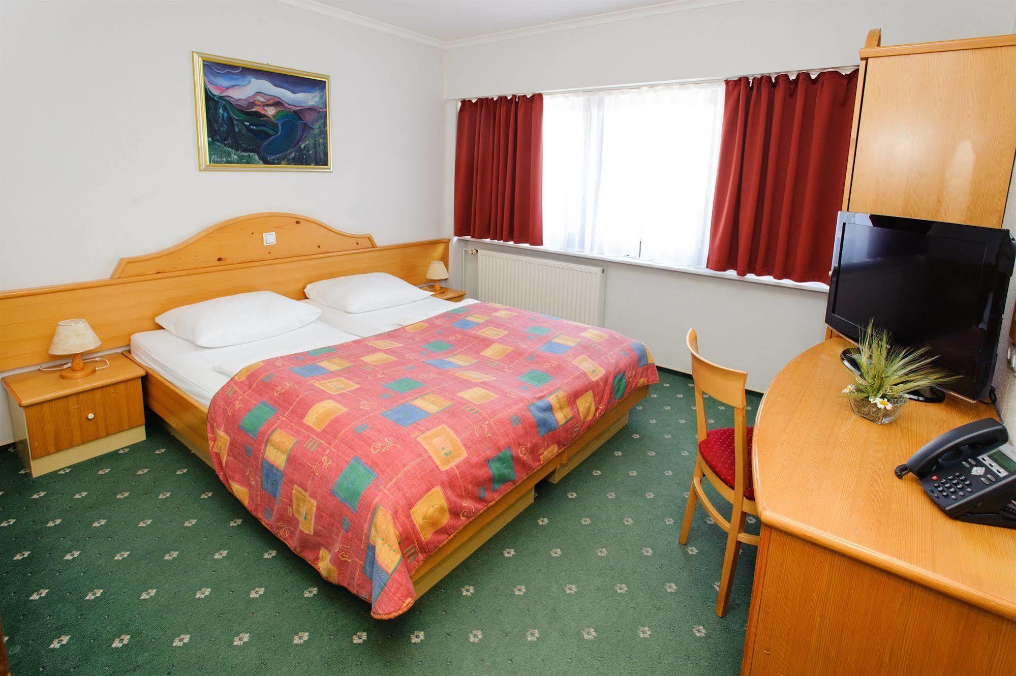 Hotel Planja - Rogla Зрече Екстер'єр фото